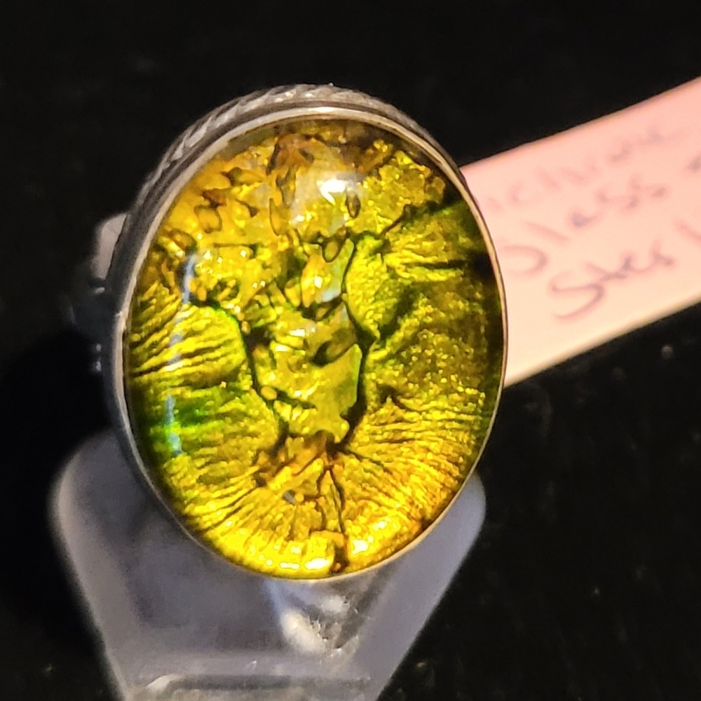 Stunning Oval Dichroic Glass Ring, sz 6 - sterling silver setting